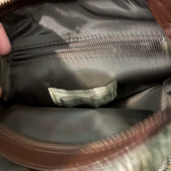 Game Guard Signature Toiletries Bag - Picture 3 of 4